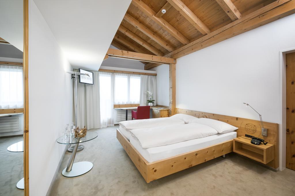 Hotel Seehof Valbella Bilik gambar